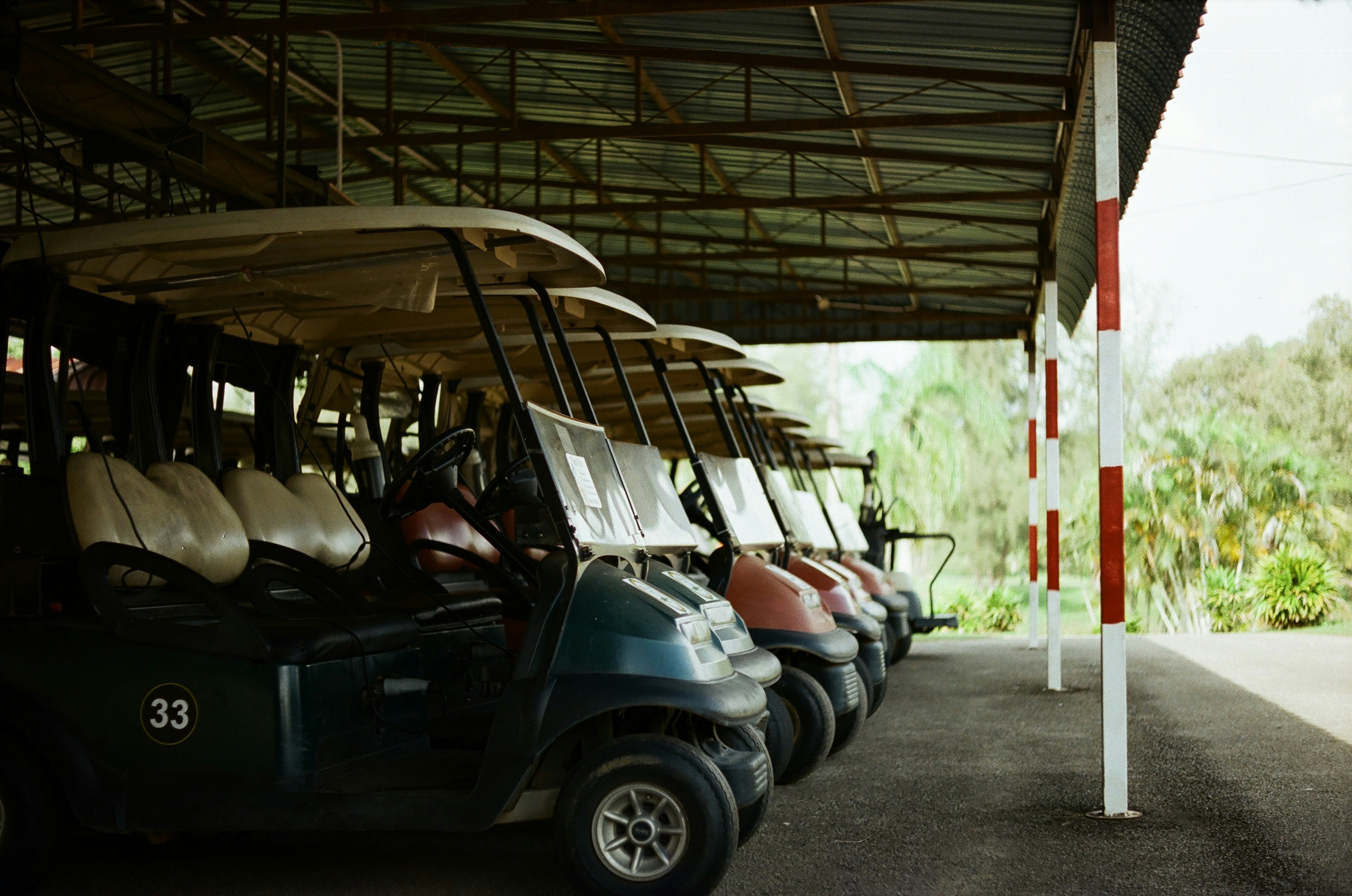 Will Contactless Golf Cart Rentals Become the Future of the Industry?